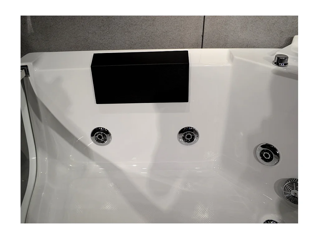Hoekmassagebad met glazen wand - 2 personen - 330 l - 138 x 138 x 59 cm - EVELINA
