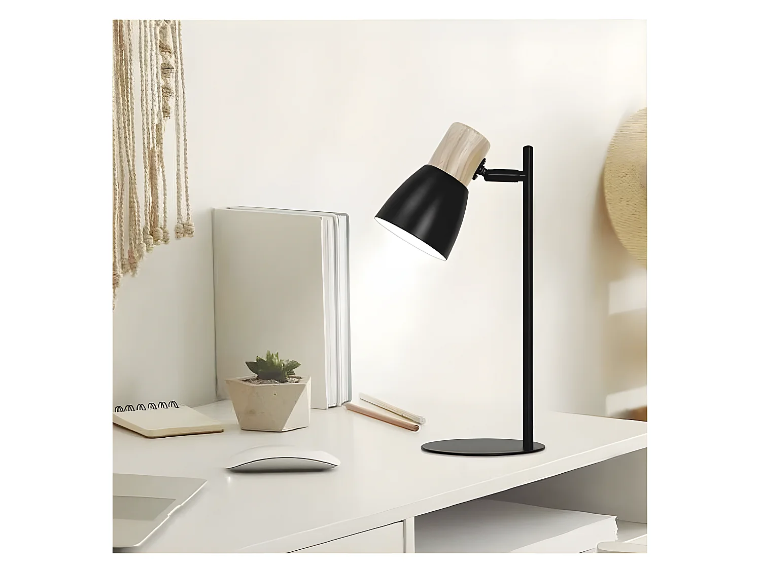 Flexo De Una Luz Modelo Cabin Negro-madera