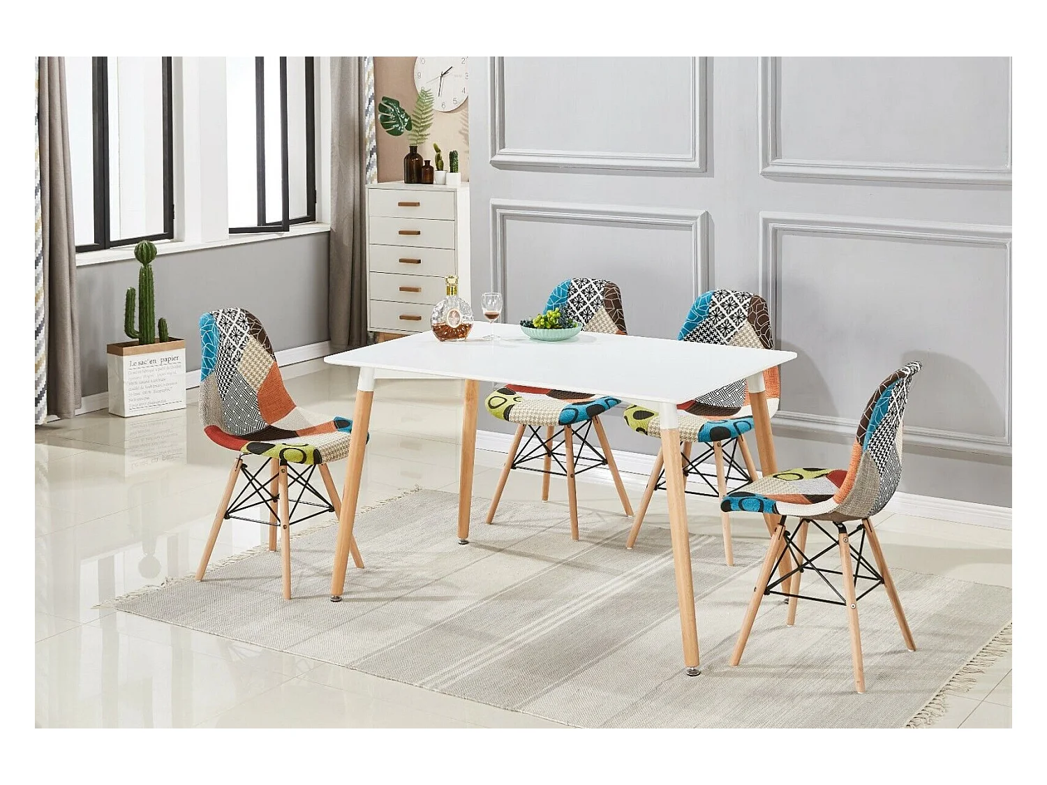 Set mit 6 Moda-Patchwork-Tulpenstühlen – Stoffbezug mit Holzbeinen – Mehrfarbig