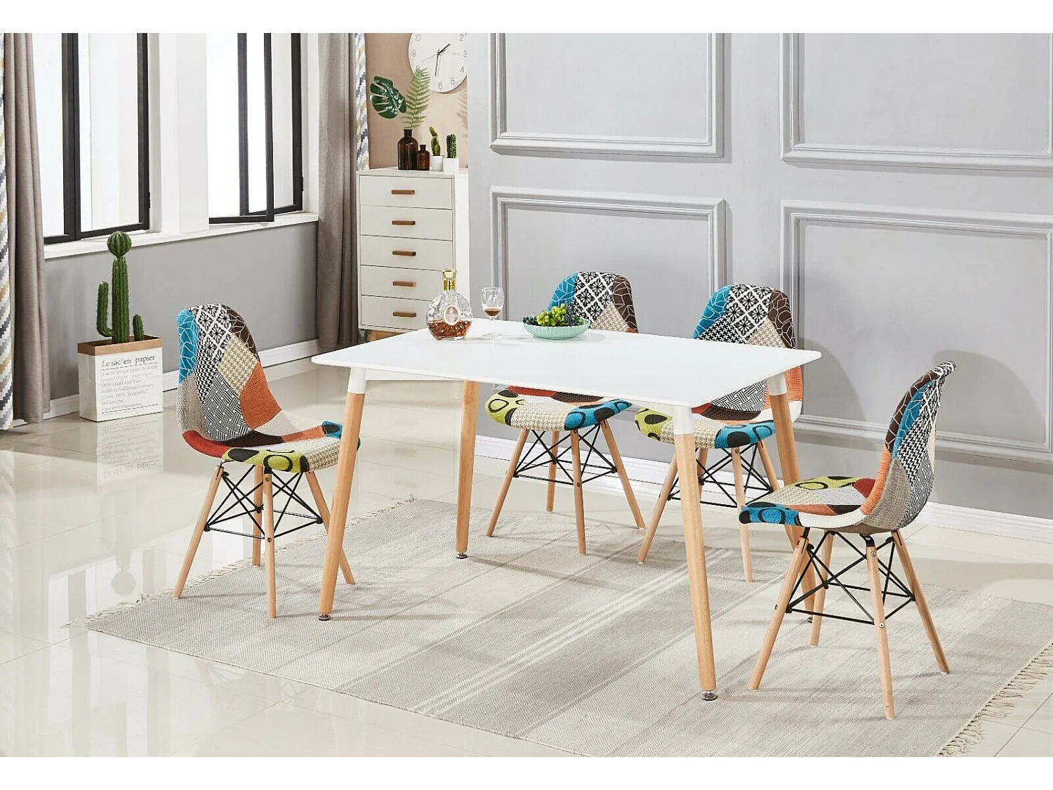 Lot de 4 chaises Moda patchwork Tulip - Tissu recouvert de pieds en bois - Multicolore