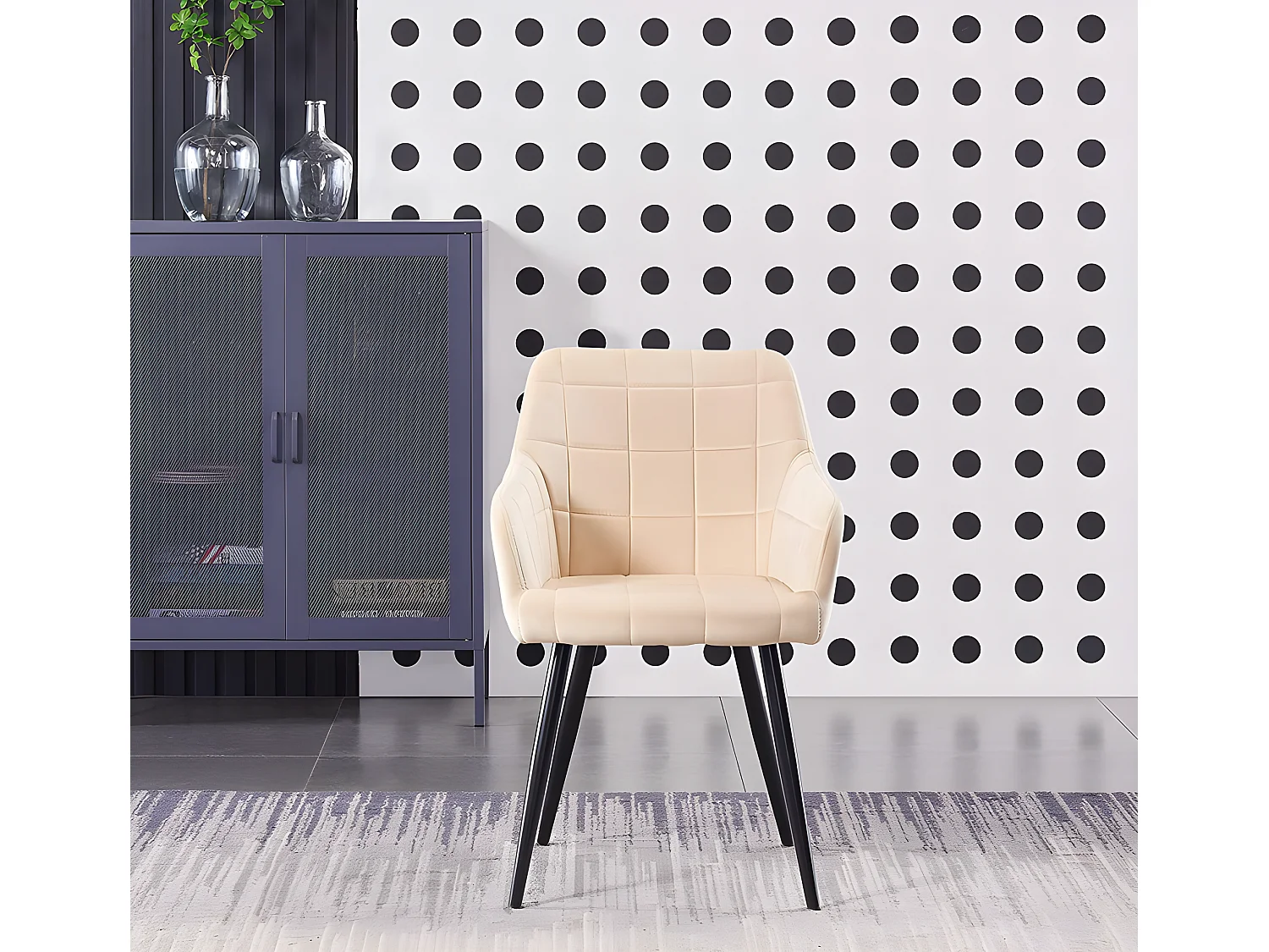 Set aus 4 Camden Esszimmerstühlen – Samt gepolstert mit Metallbeinen – Creme