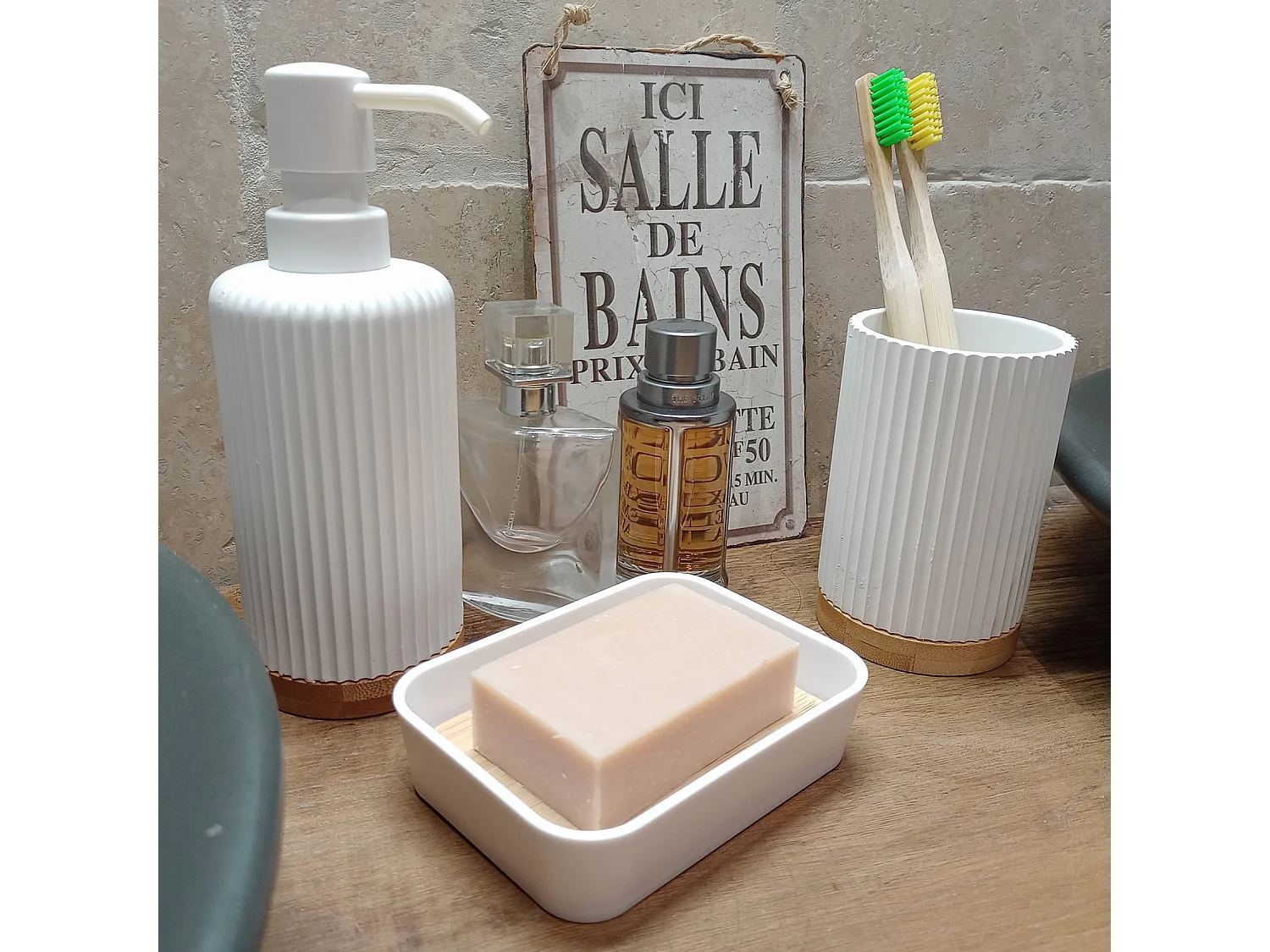 Distributeur de Savon "Natureo" 19cm Blanc