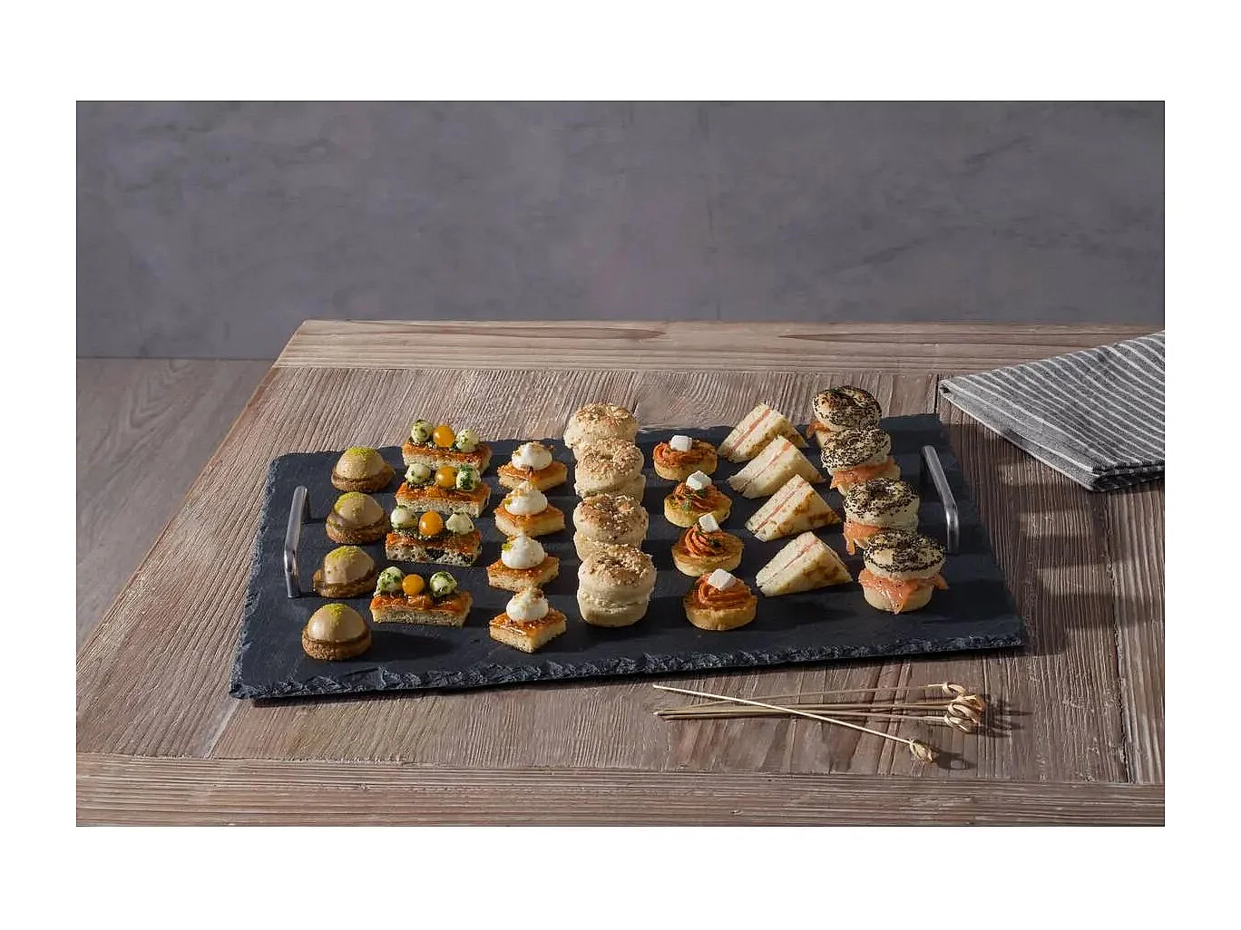 Plateau de Présentation "Ardoise" 40cm Gris