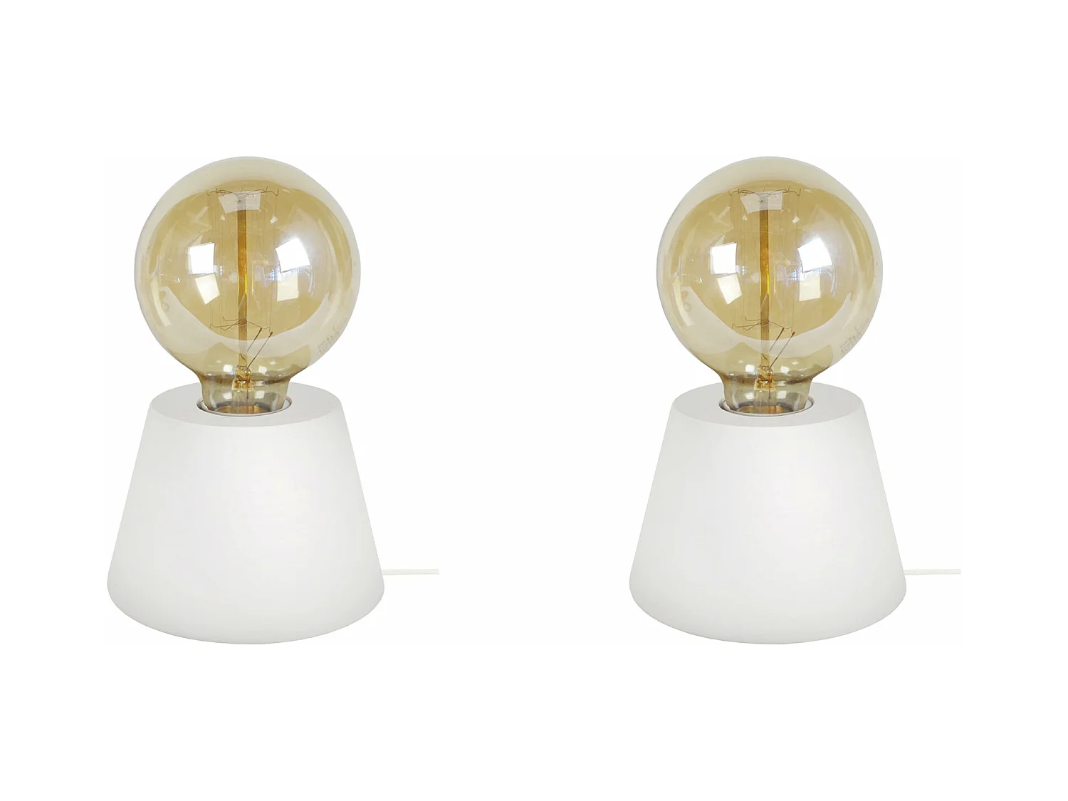 Pair de Lampes de chevet conique bois  blanc d’Ivoire 18,5 cm.