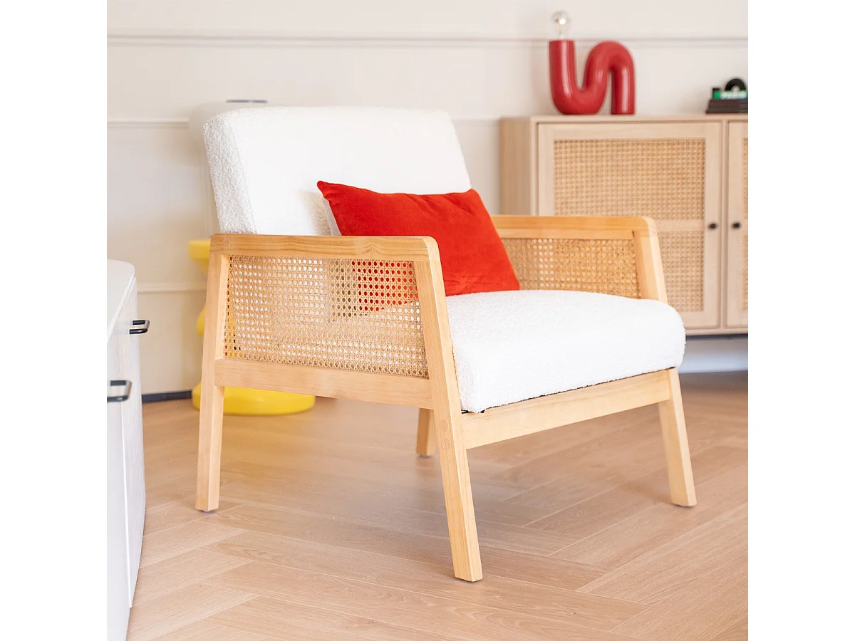 Fauteuil en cannage et tissu bouclé beige - Mani