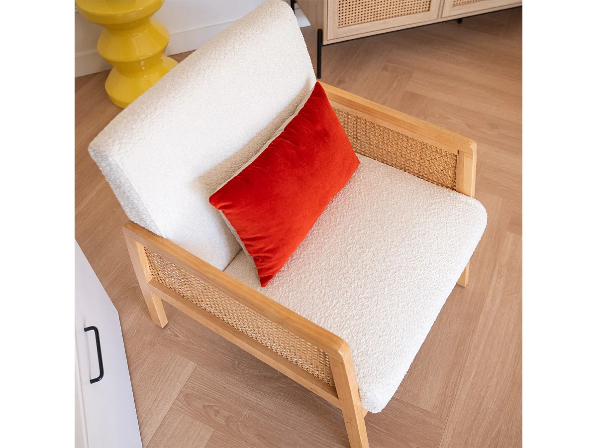 Fauteuil en cannage et tissu bouclé beige - Mani