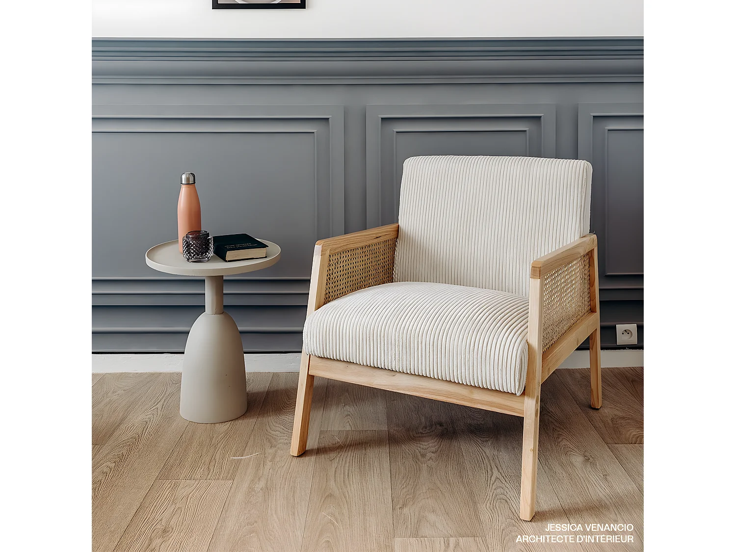 Fauteuil en cannage et velours côtelé beige - Mani
