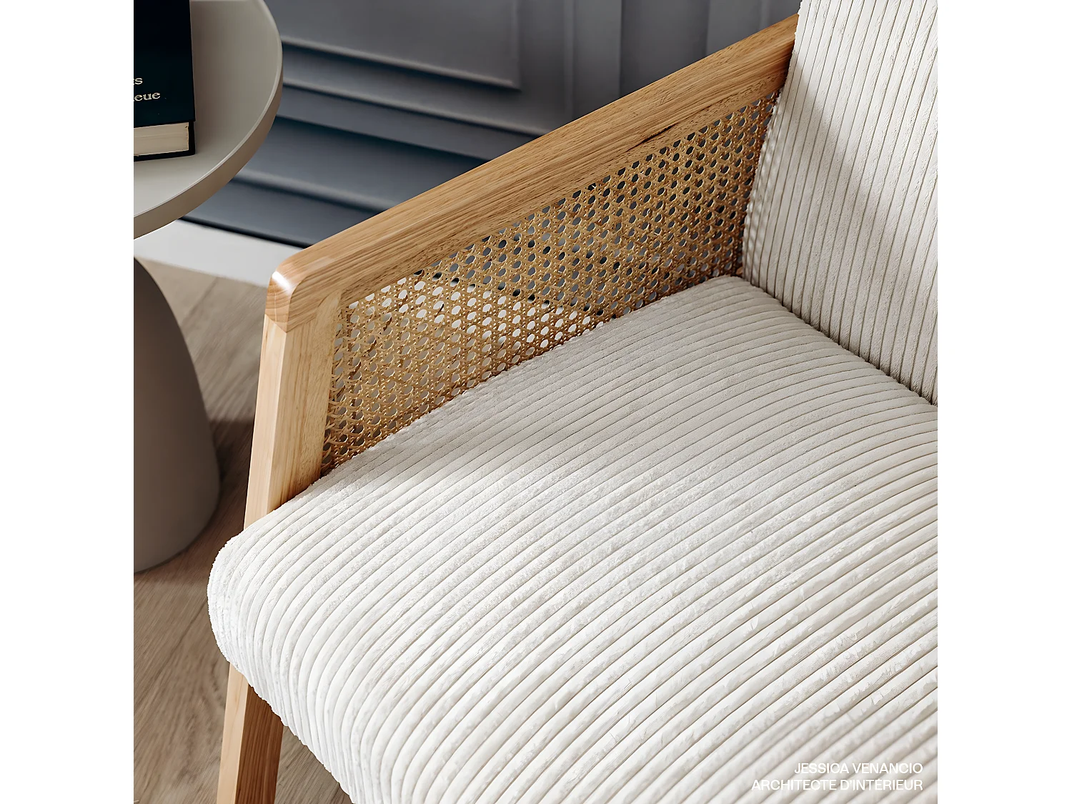 Fauteuil en cannage et velours côtelé beige - Mani