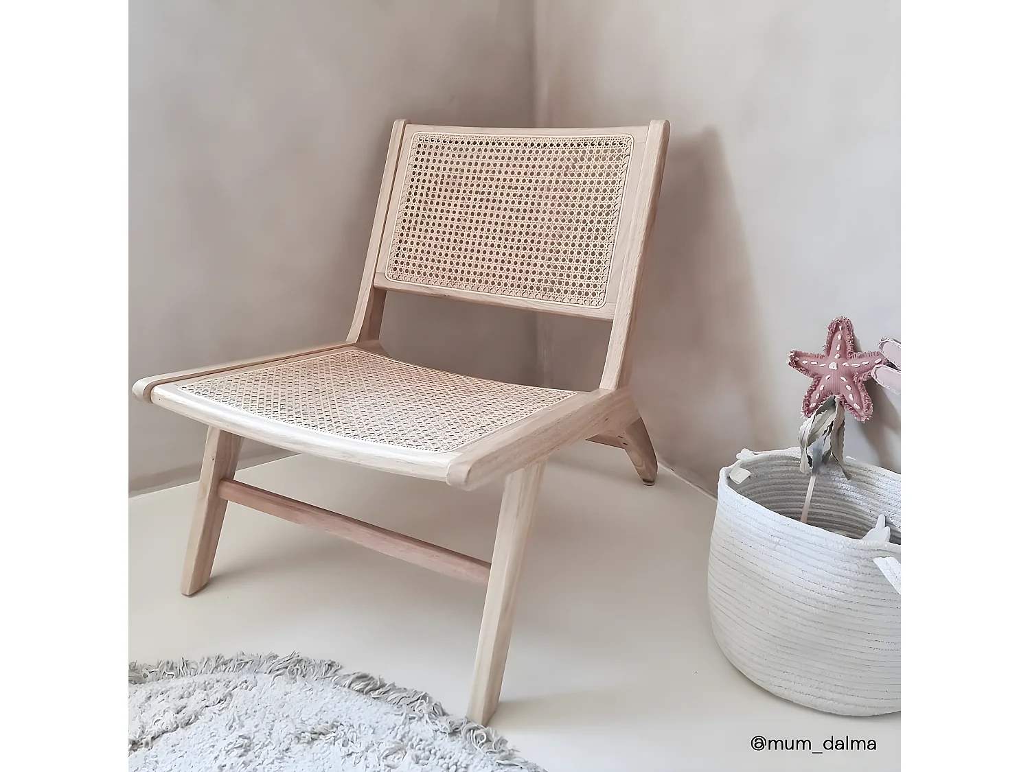 Fauteuil lounge en bois massif et cannage - Zuma