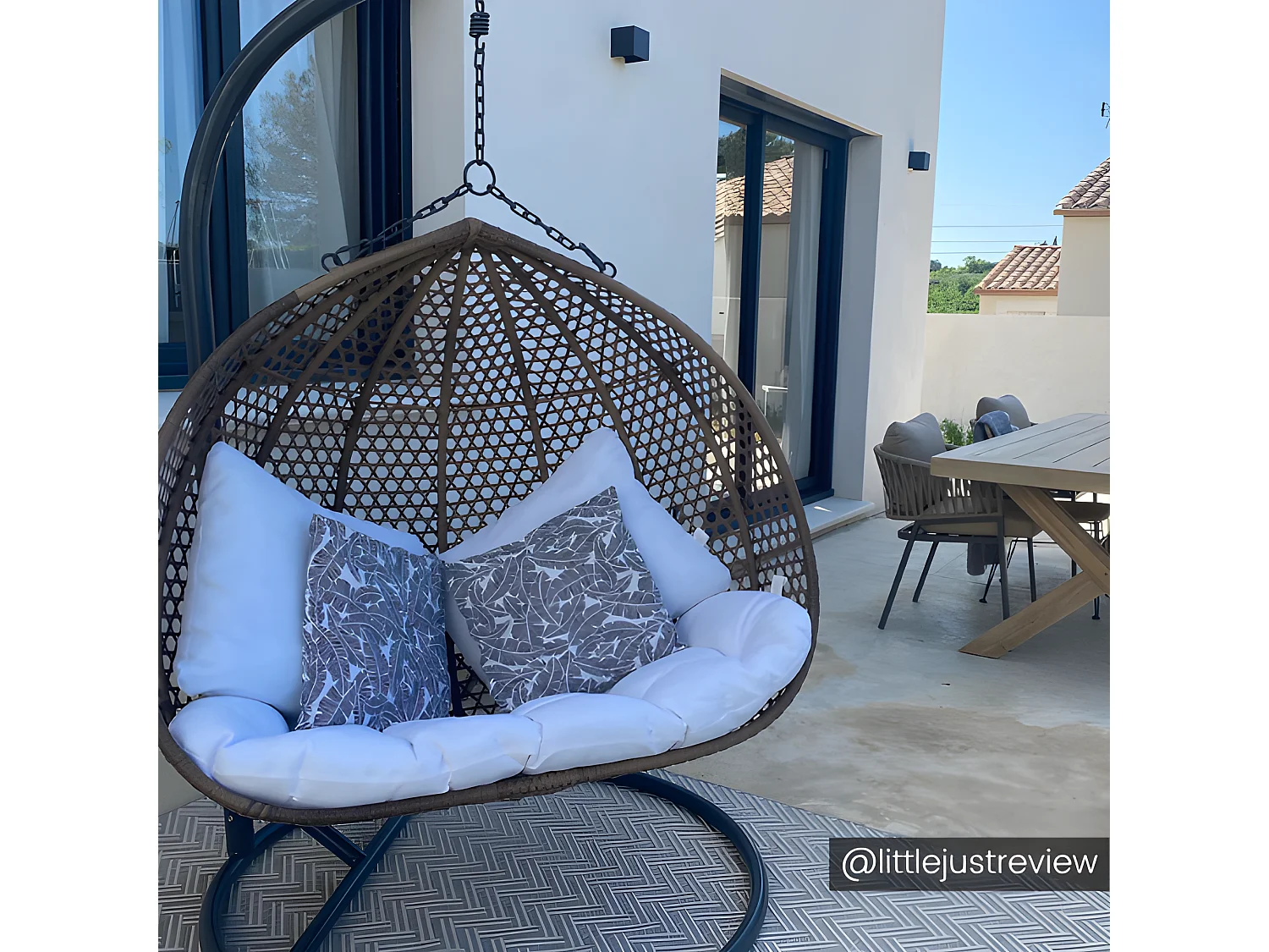 Hängesessel 2-Sitzer Polyrattan - Beige mit weißem Kissen - VAHINA von MYLIA