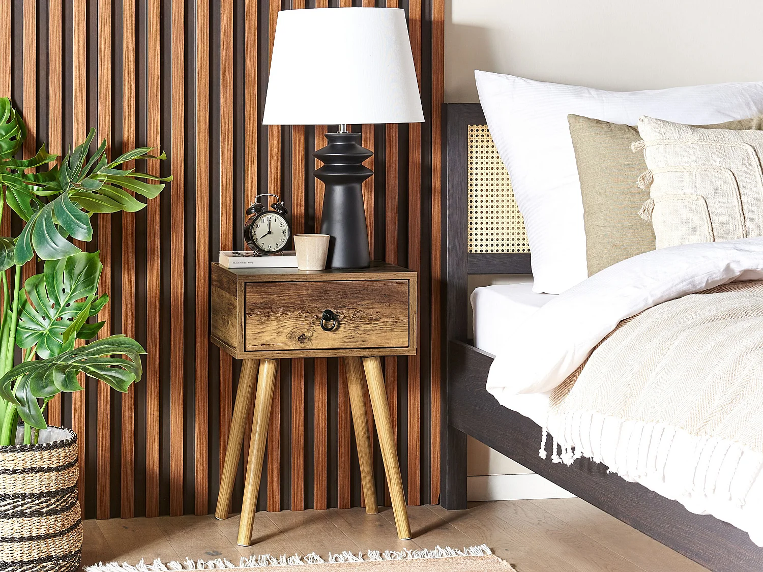 Mesa de noche de 1 cajón Madera oscura BATLEY