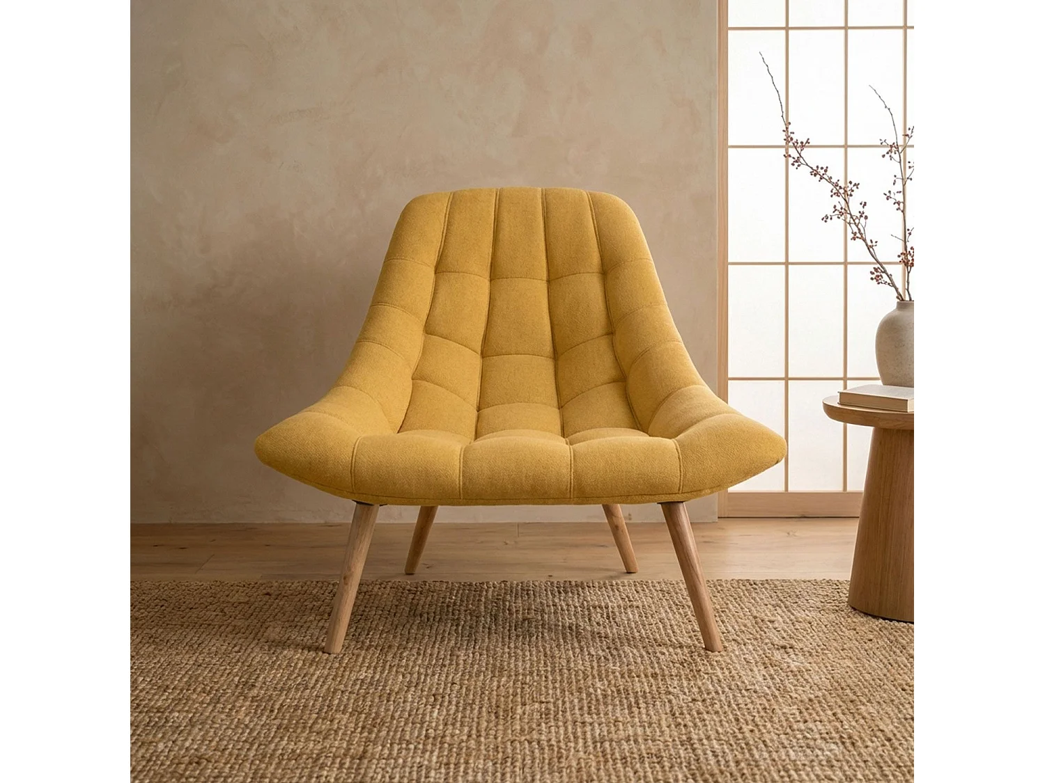 Poltrona Danios in tessuto giallo