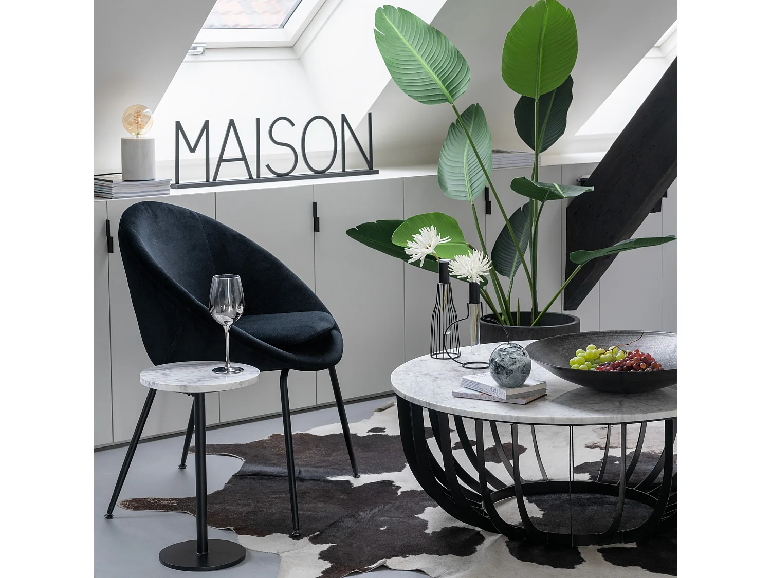 Chaise Design en Tissu "Tracey" 80cm Noir