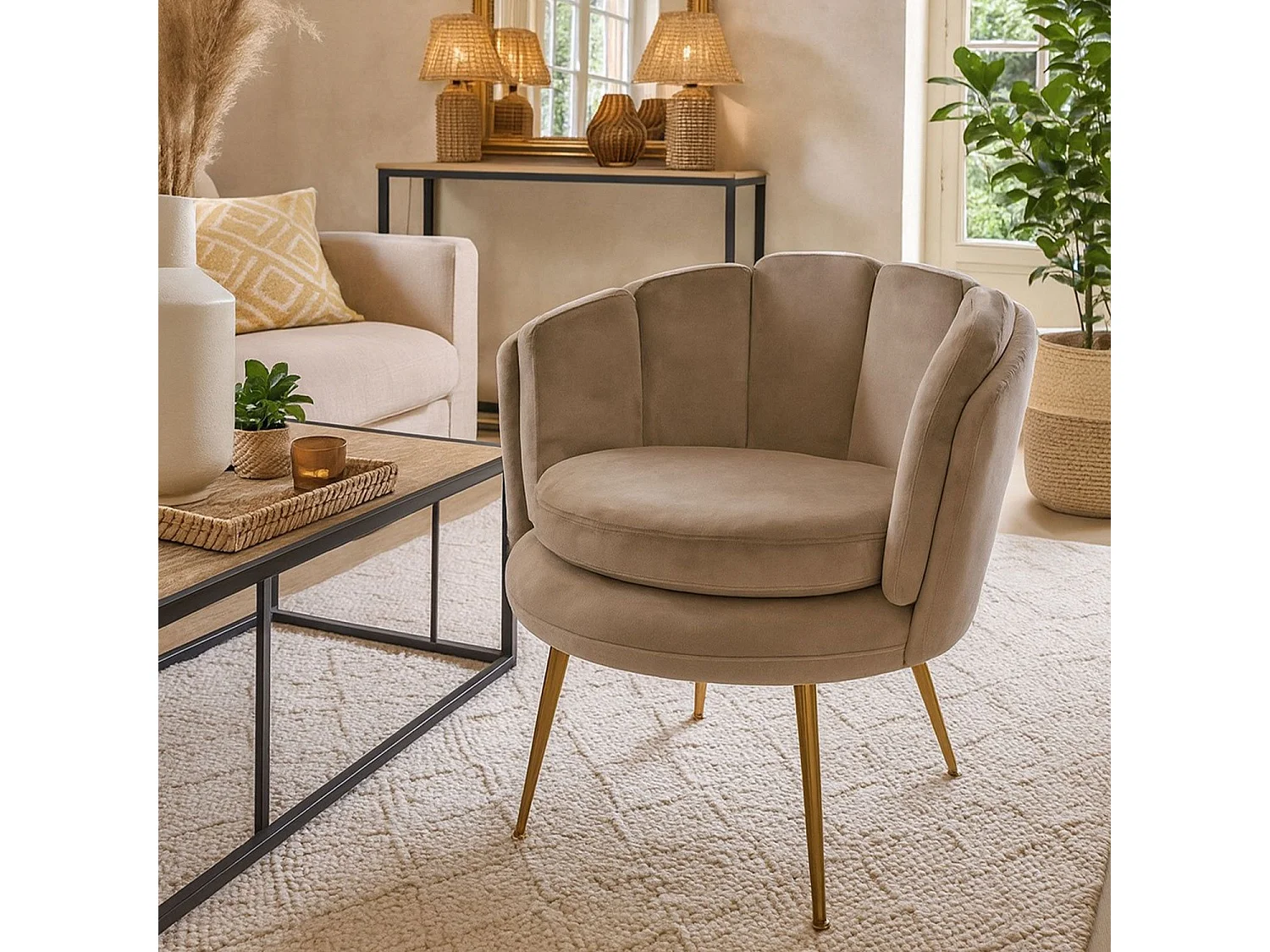 Poltrona arrotondata Brenda in velluto color talpa