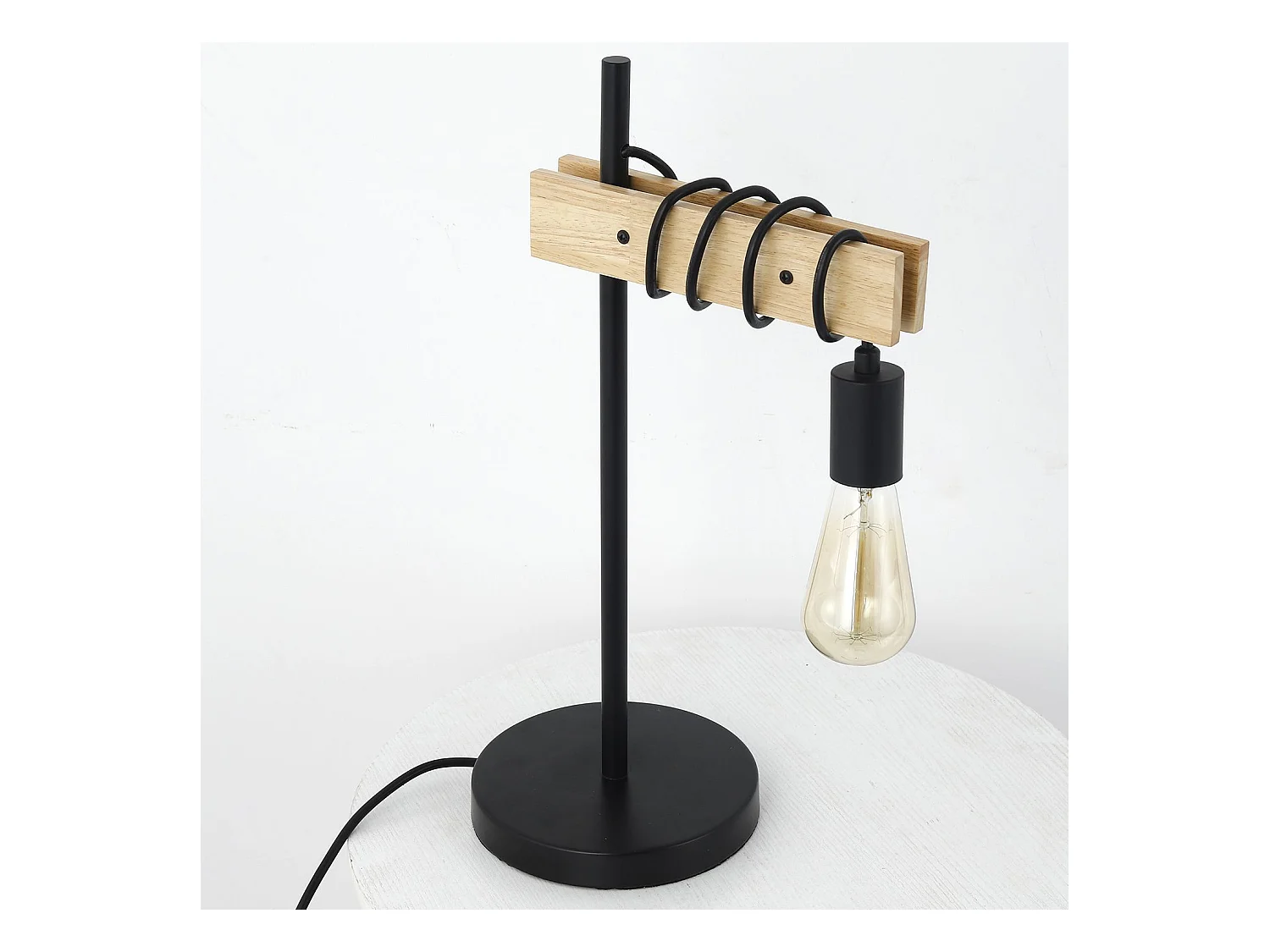 Lampe à Poser Design "Ryanha" 48cm Noir