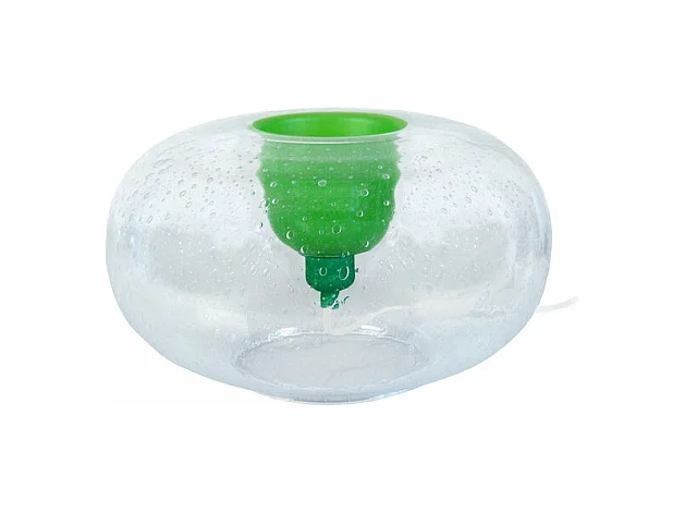 Lampe a poser ronde verre  vert 19 cm.