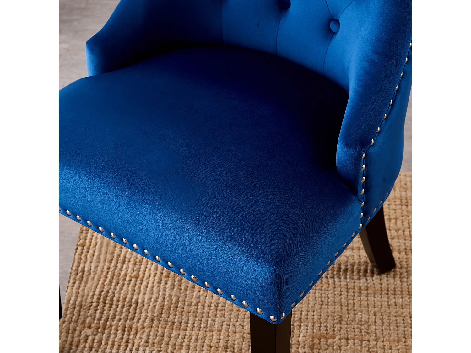 Einzelner Windsor-Esszimmerstuhl – Plüsch-Samtpolsterung und stabile Beine aus Massivholz – perfekt für Ihr Esszimmer und Wohnzimmer – Blau