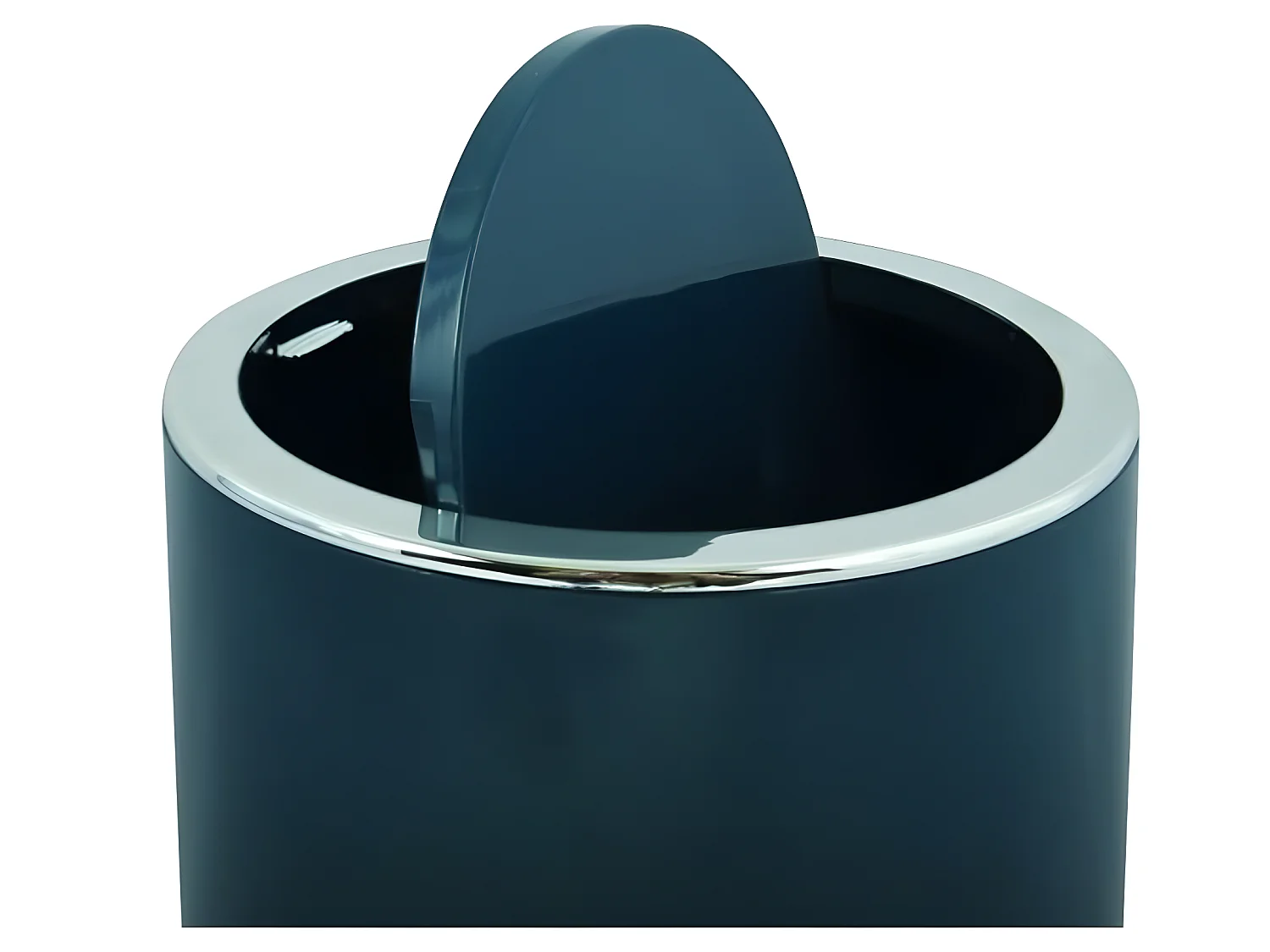 Poubelle en kamaka 6 litres essence