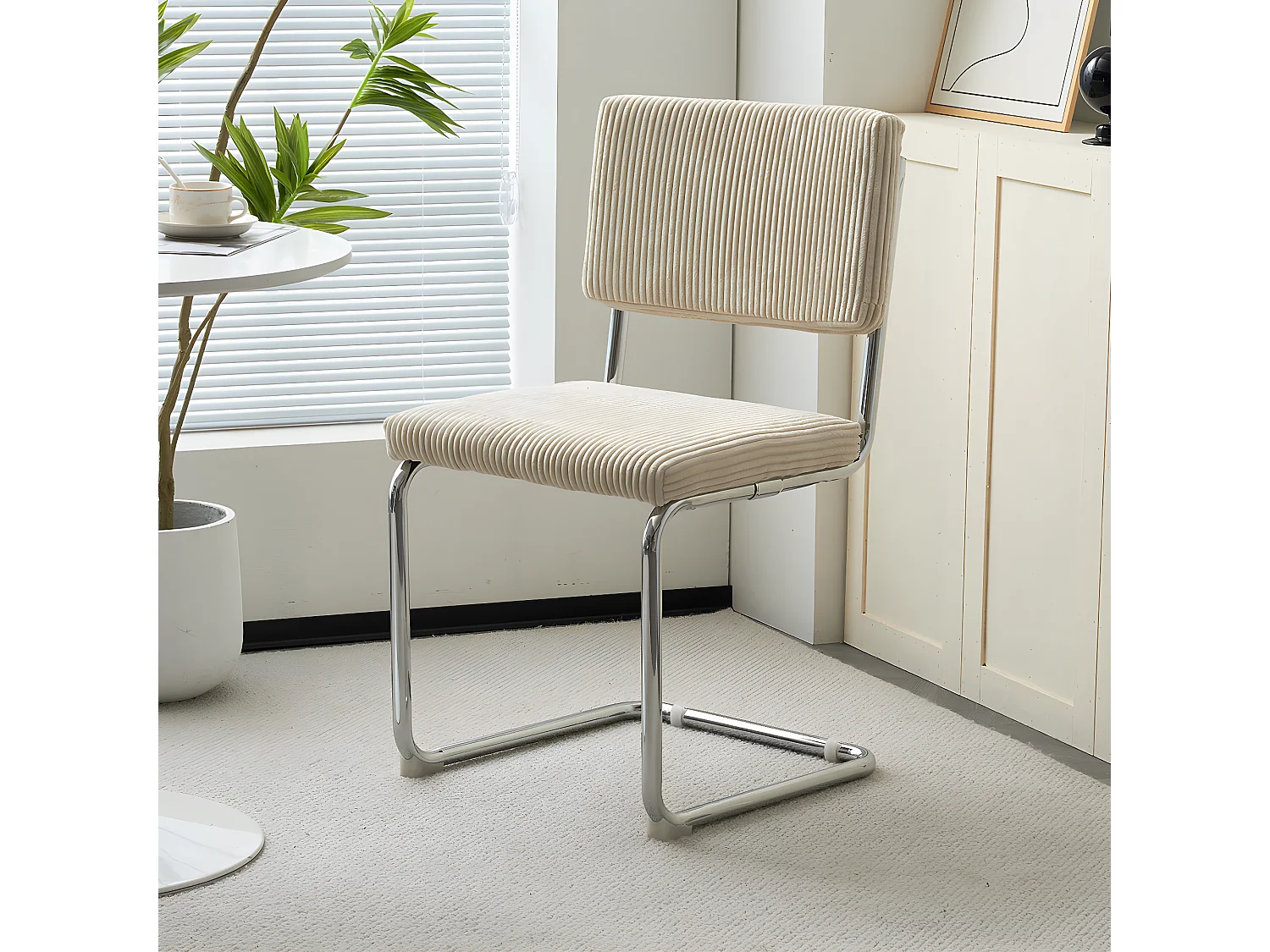 Lot de 2 chaises en velours côtelé beige et métal chromé - Dulce