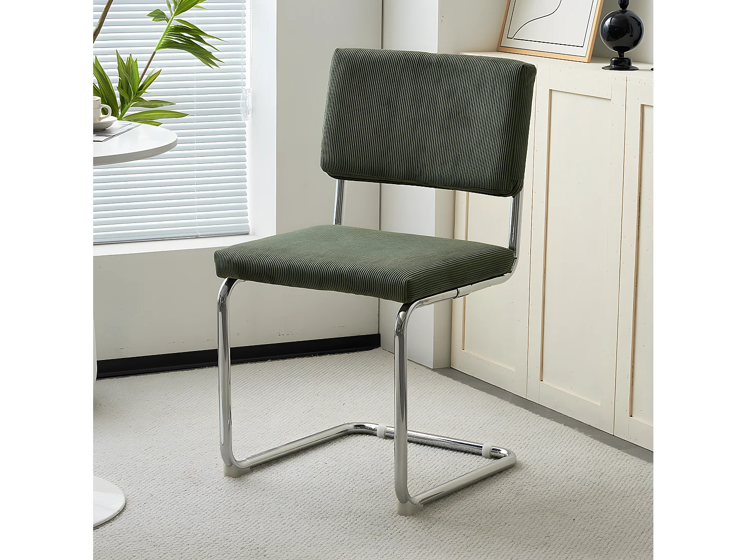 Lot de 2 chaises en velours côtelé vert et métal chromé - Dulce