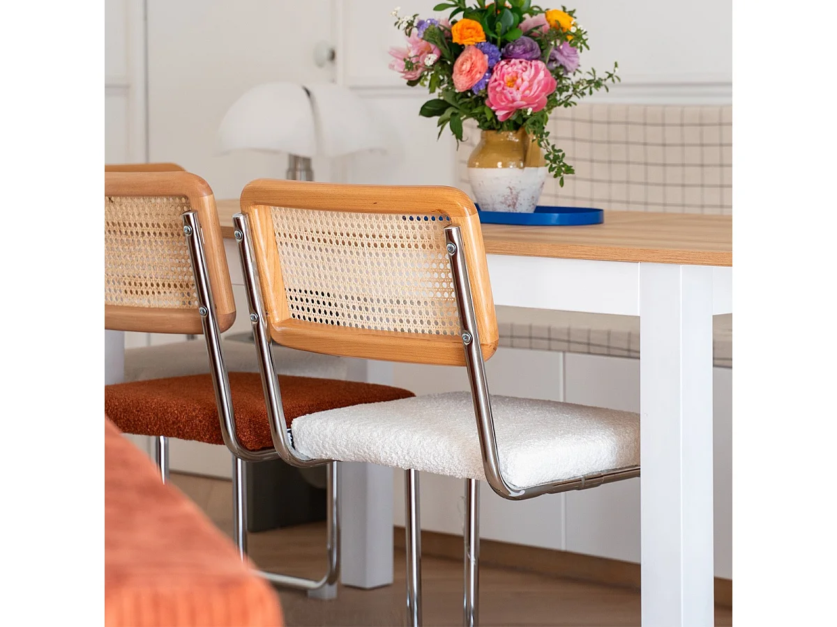 Lot de 2 chaises en cannage, tissu bouclé écru et métal chromé - Muse