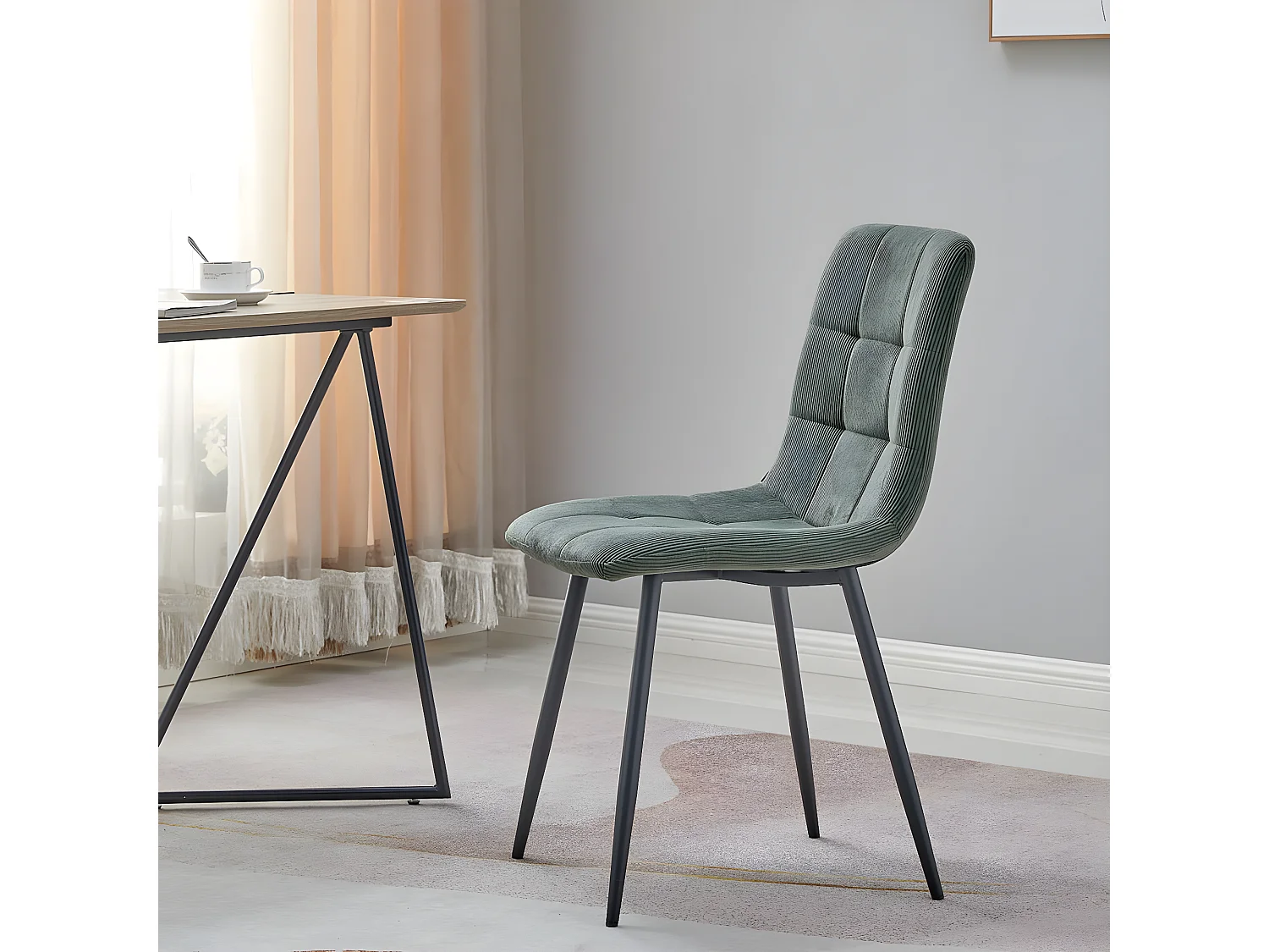 Lot de 2 chaises en velours côtelé vert, piètement noir - Iggy