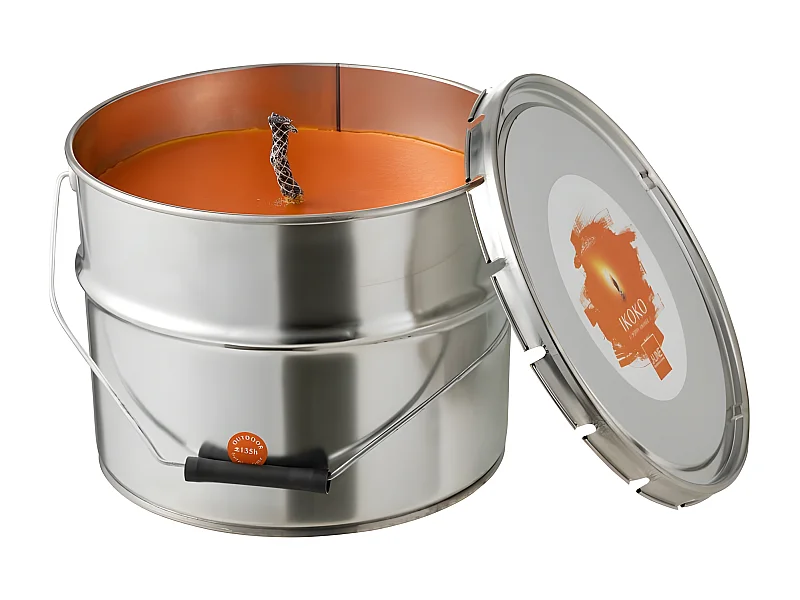 Vela exterior en tarro de pintura de parafina naranja 135H