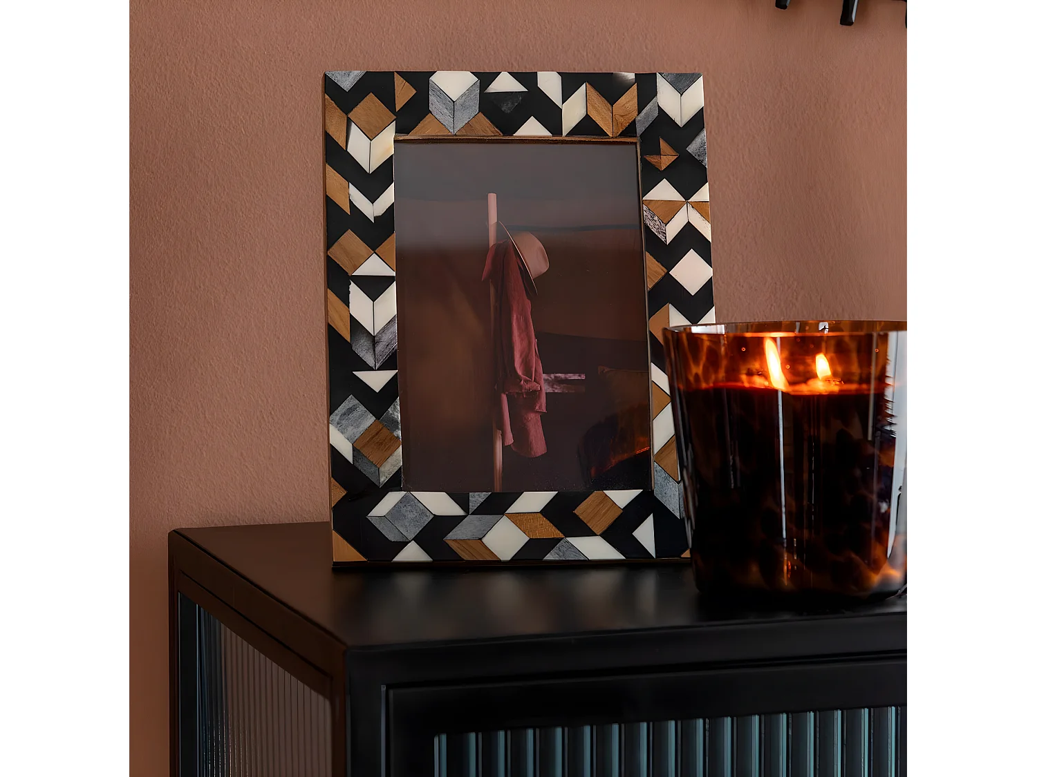 Vela perfumada de 50 horas en tarro de vidrio marrón de 12x12x11.5 cm