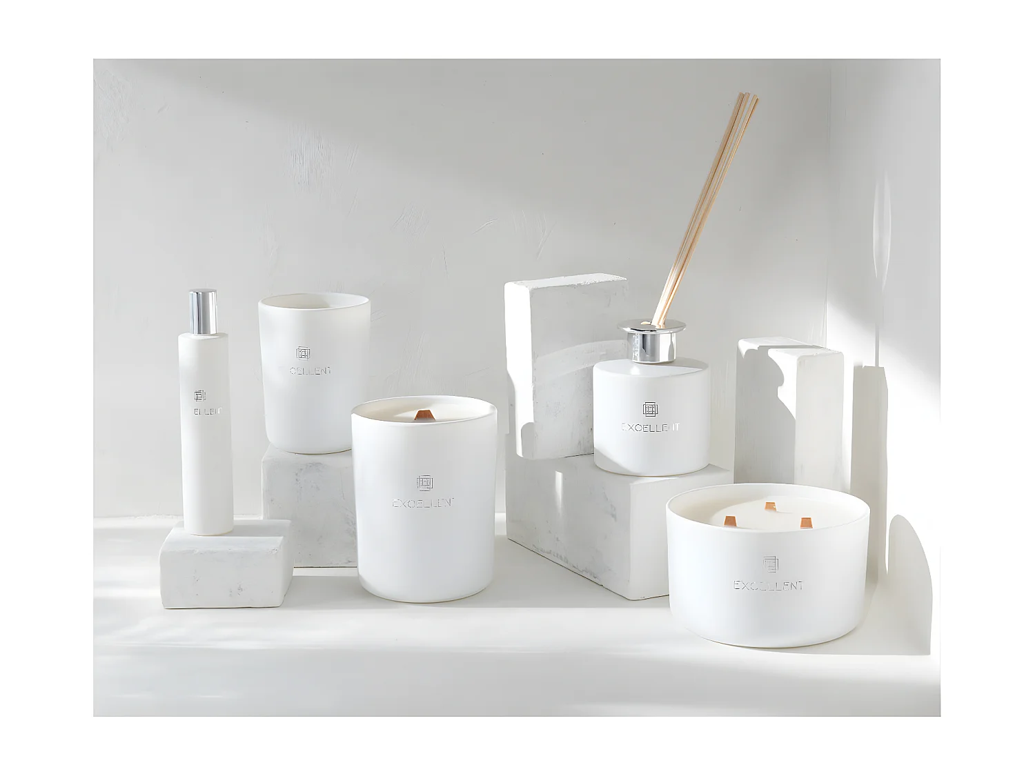 Bougie Parfumée "Excellent" 28cm Golden Honey Blanc