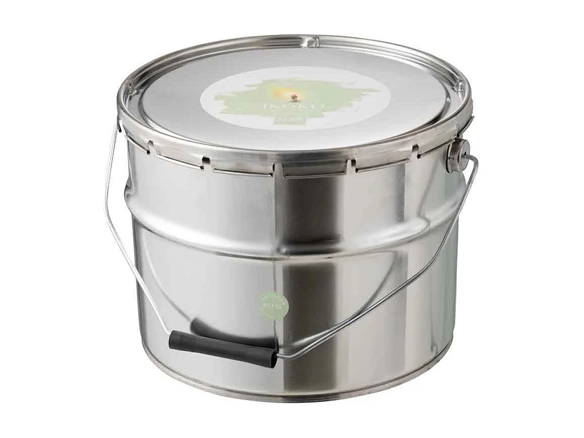 Vela exterior en tarro de pintura de parafina verde 135H