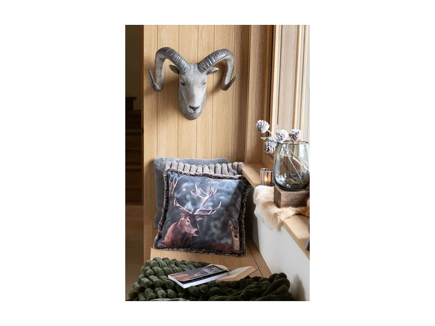 Trophée Mural "Tête de Chèvre" 48cm Gris & Marron