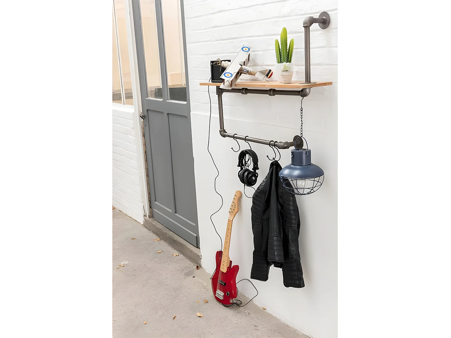 Cactus verde en maceta de plástico blanco de 22x16x52.5 cm