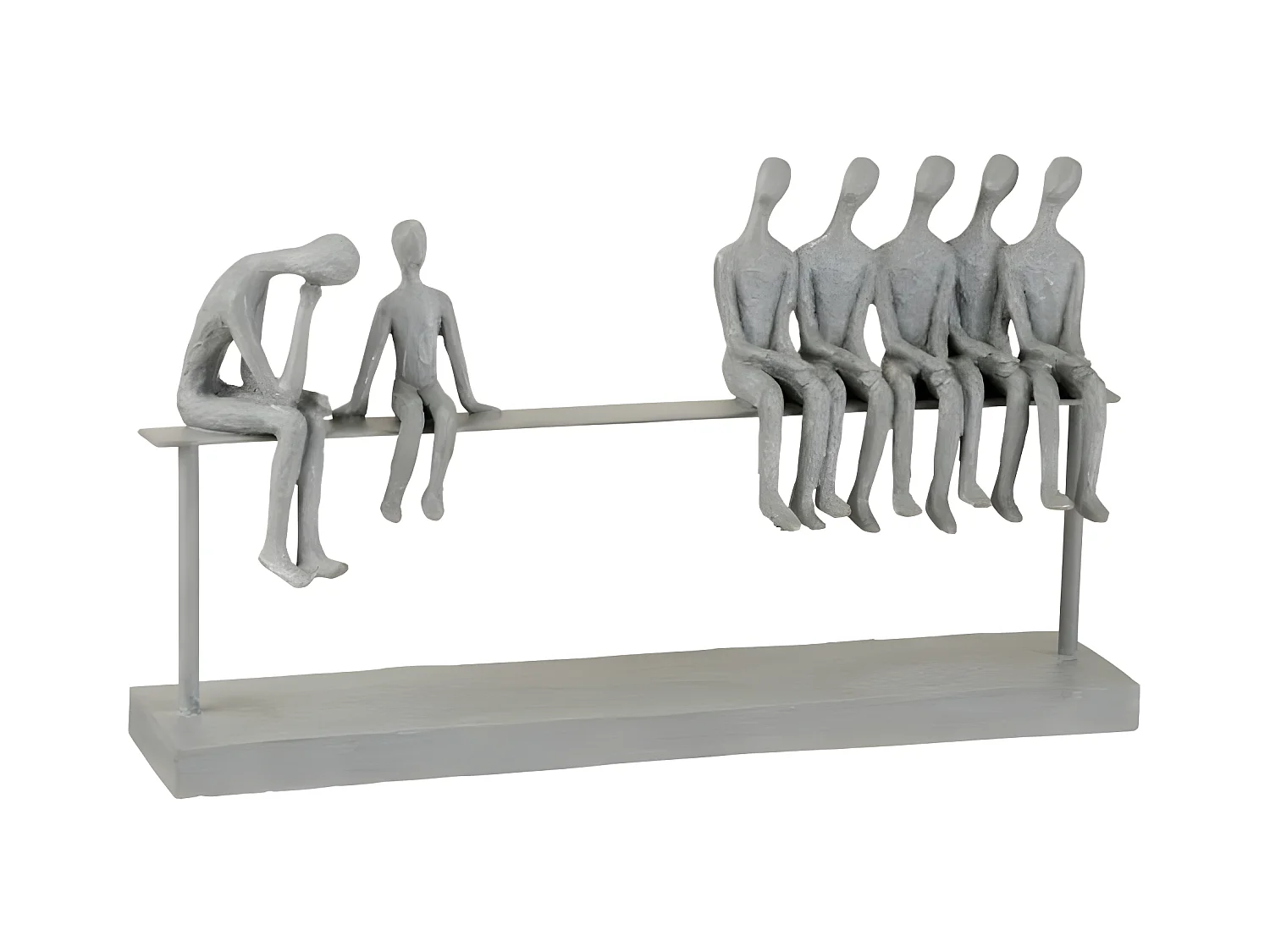 Statuette Déco "7 Personnes Assises" 40cm Gris