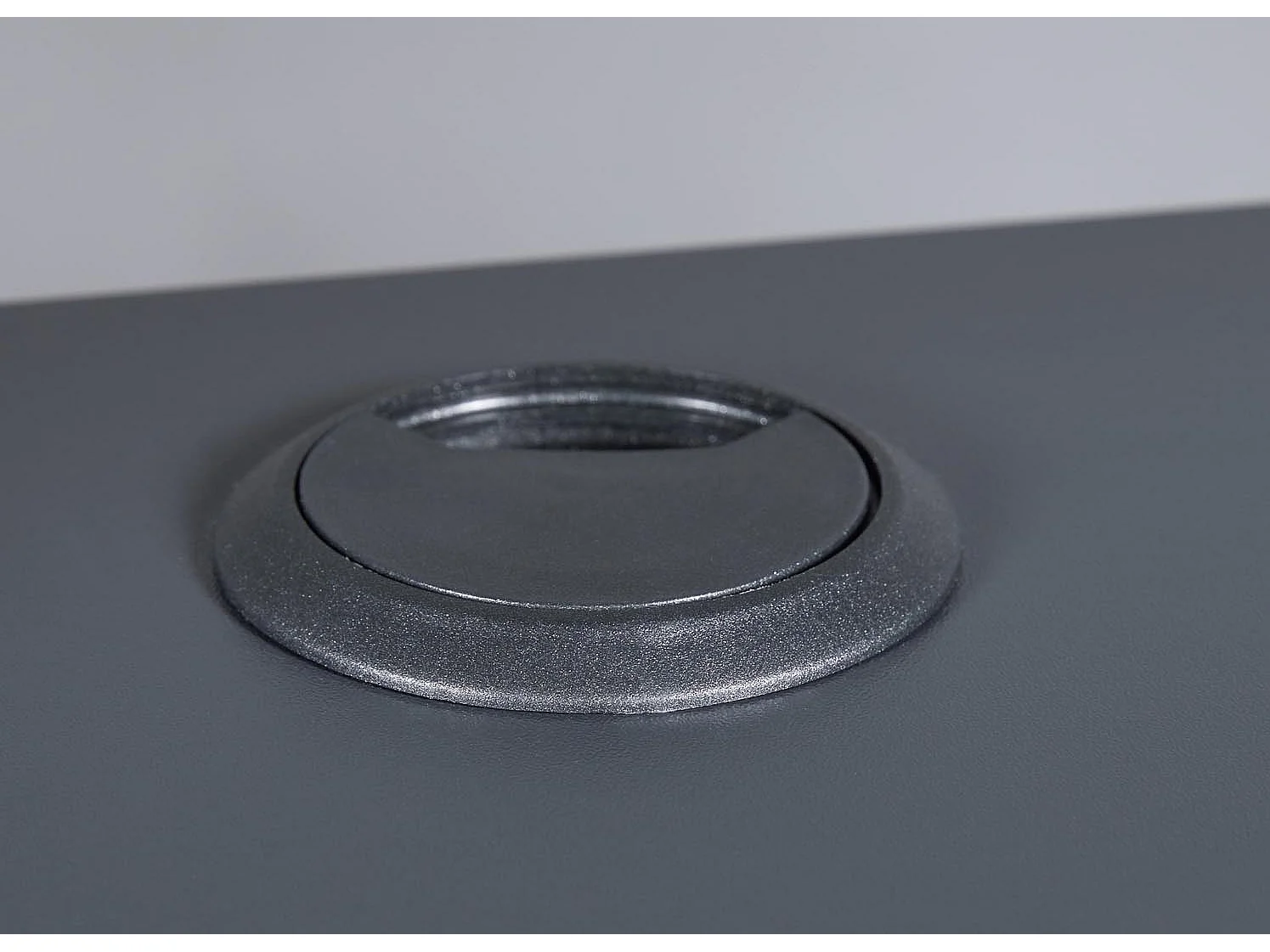 MatchPoint Schreibtisch gaming, mit Ablagen grau.