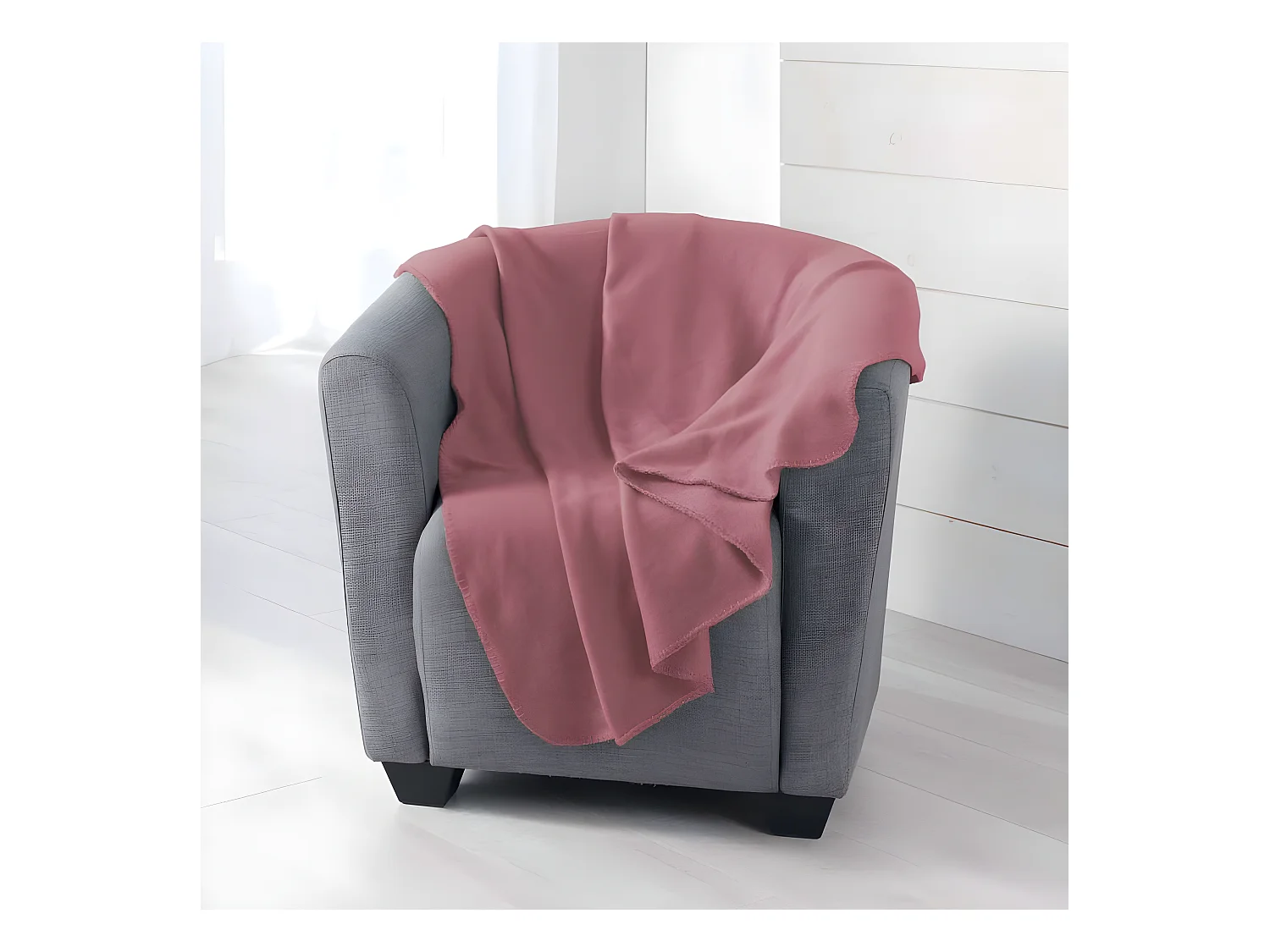 Plaid Polaire "Milou" 125x150cm Vieux Rose