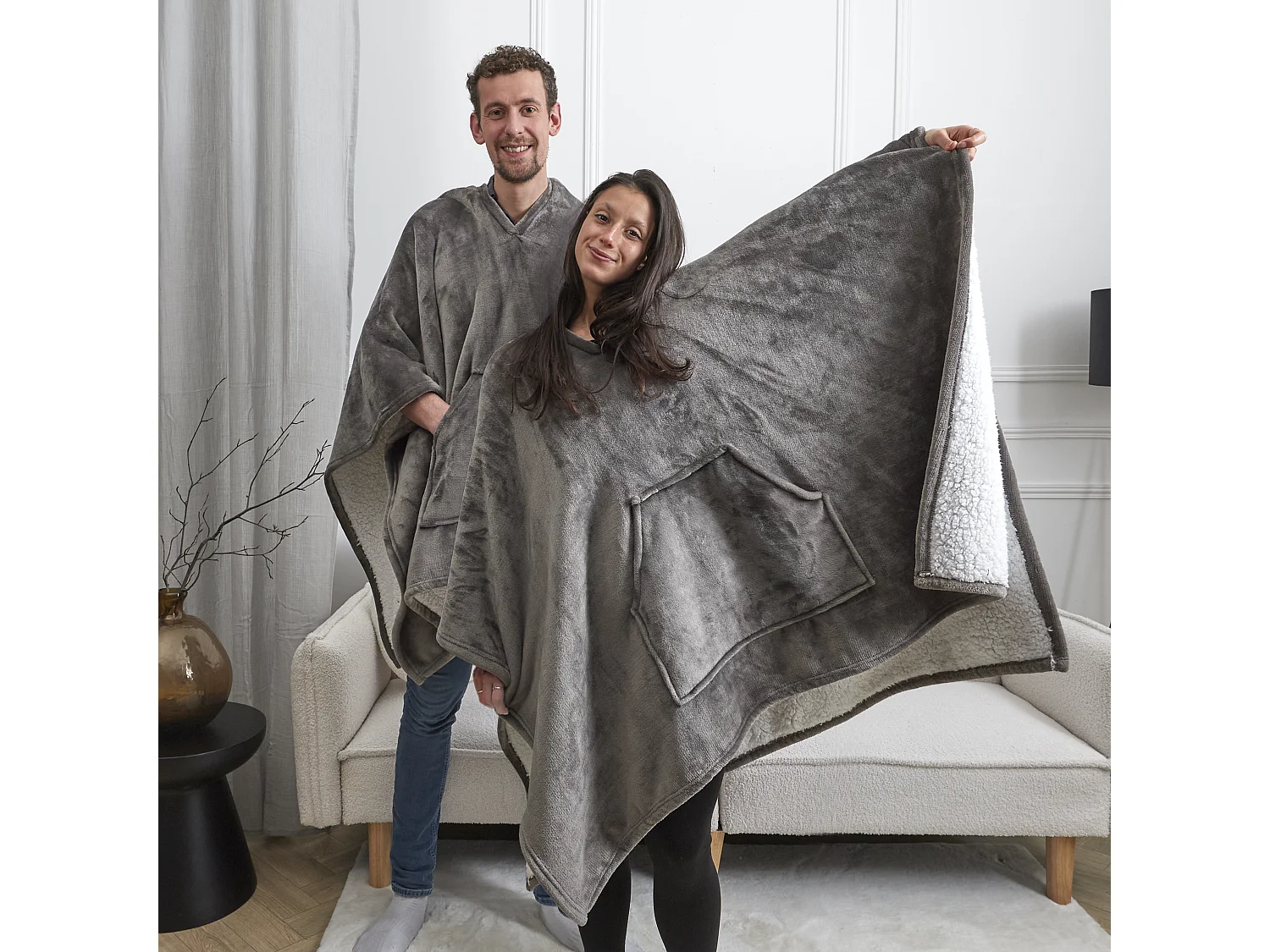 Plaid Poncho Gris Gris