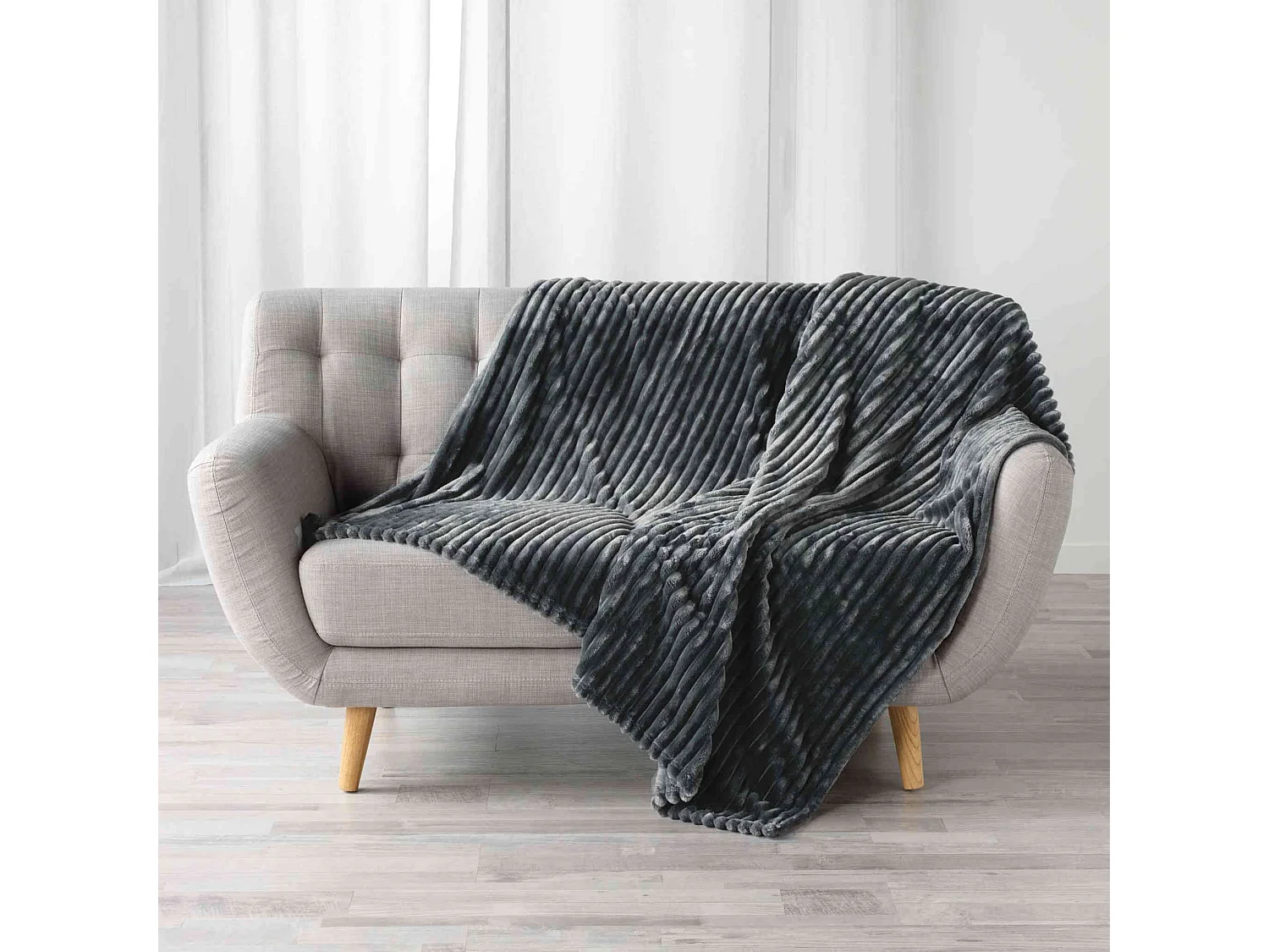 Plaid Flanelle Uni "Kalie" 125x150cm Anthracite