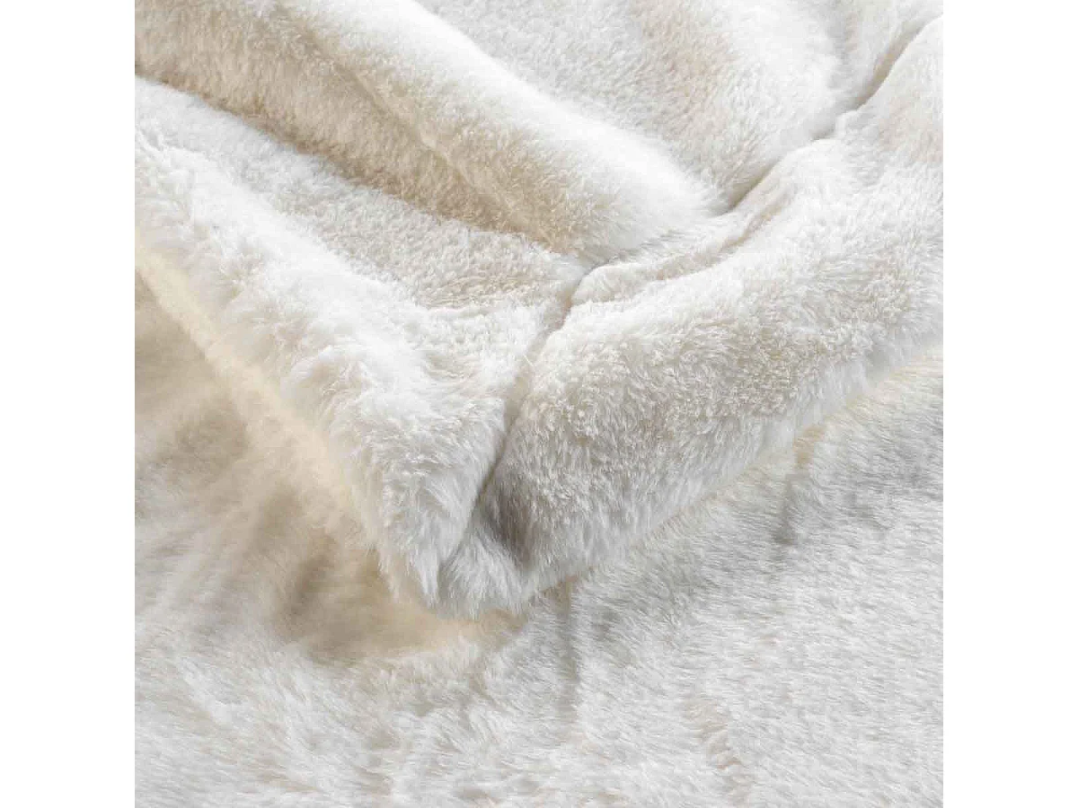 Plaid Imitation Fourrure "Caresse" 125x150cm Naturel