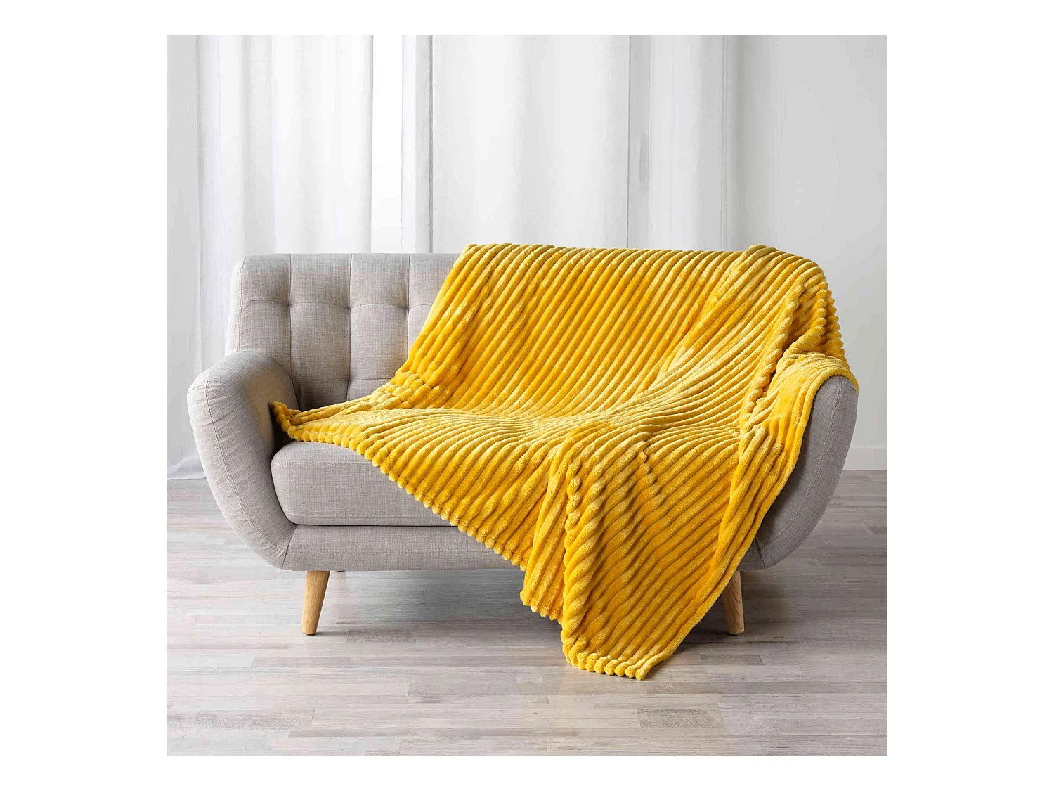 Plaid Flanelle Uni "Kalie" 125x150cm Jaune
