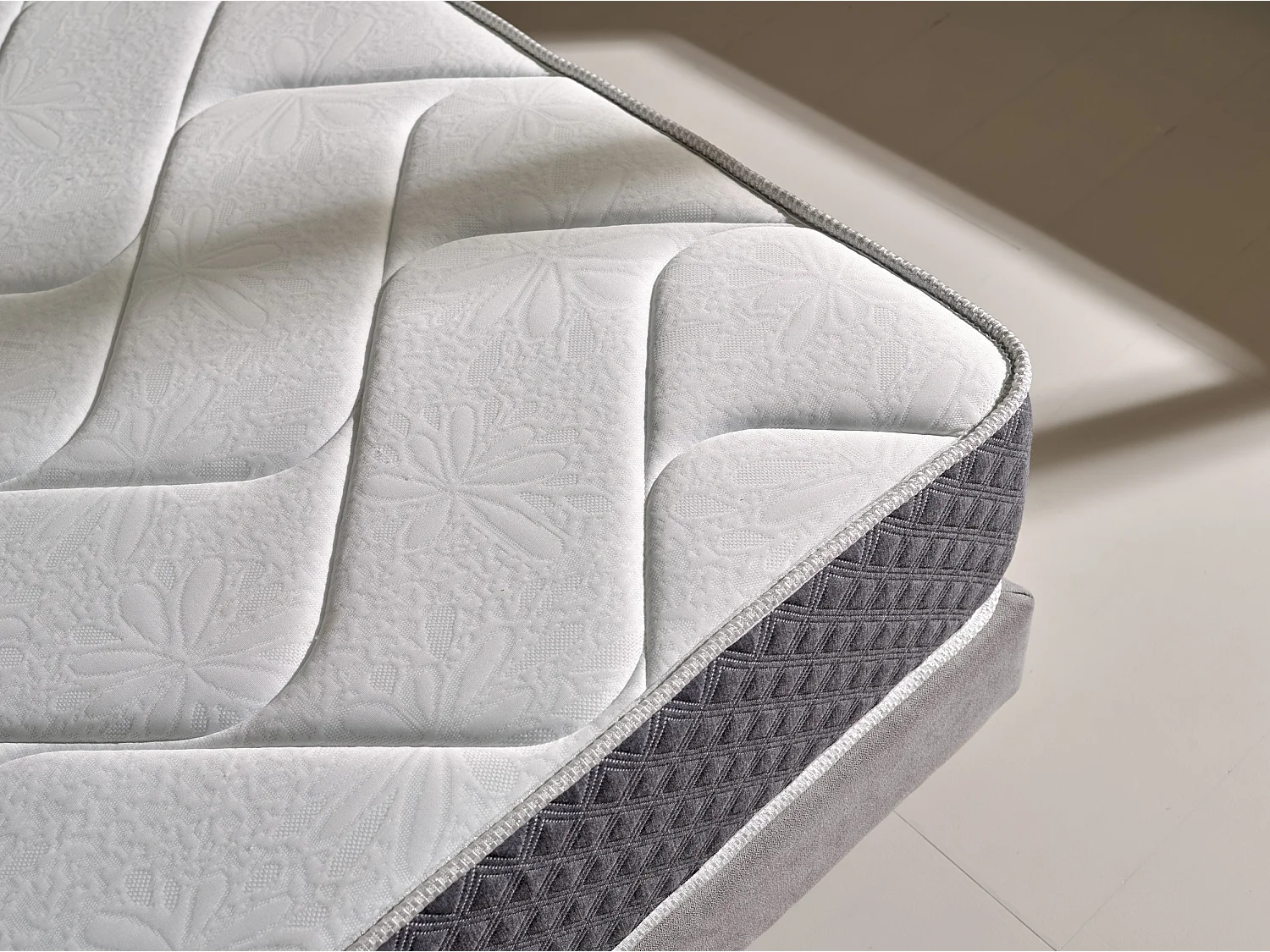 Colchón 150x190 Visco 22 cm +/-2 LUXURY GRAFENO THERAPY.