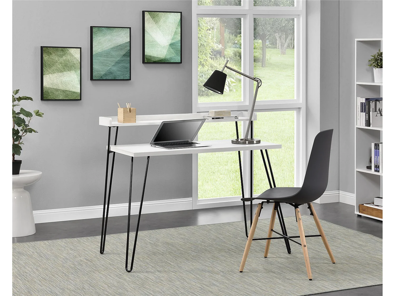 Haven | Bureau d'ordinateur avec étagère en stratifié blanc