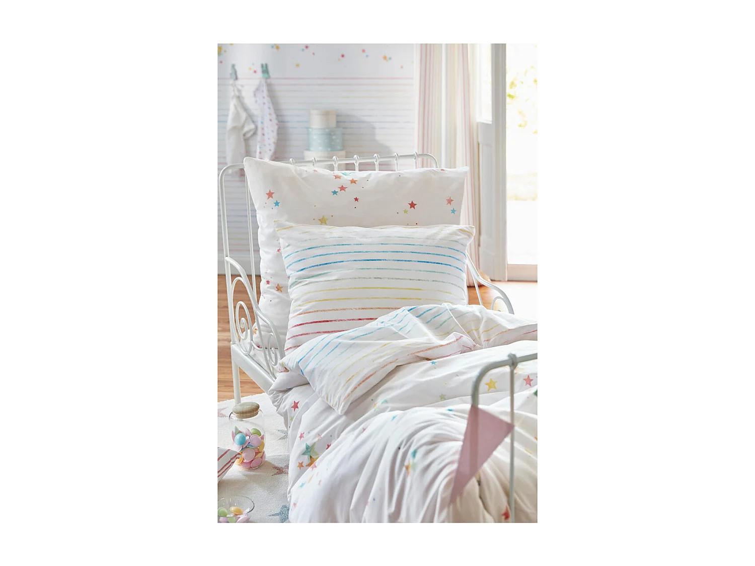 Tapis pour chambre enfant étoilé blanc Jonne Esprit Home Rectangulaire Enfant Tissé