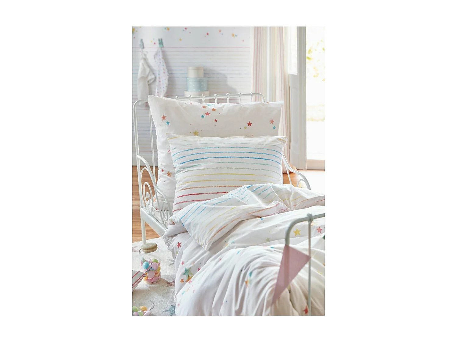 Tapis pour chambre enfant étoilé blanc Jonne Esprit Home Rectangulaire Enfant Tissé