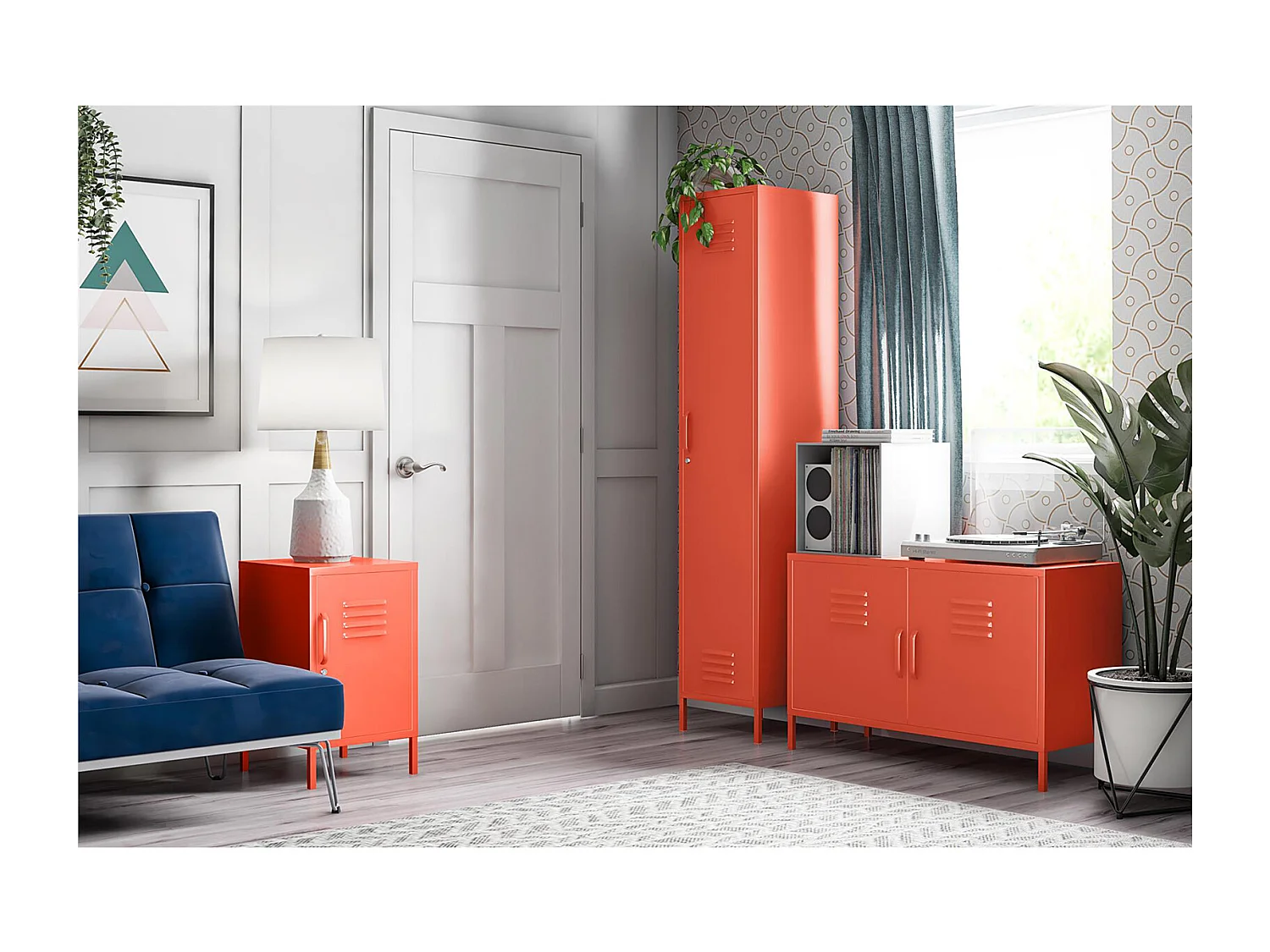 Mueble con 2 puertas en metal naranja