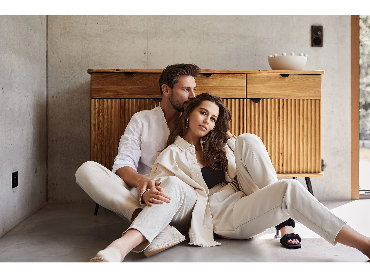 KULA - Kommode 100% aus massivem Holz aus Wildeiche, naturgeölt