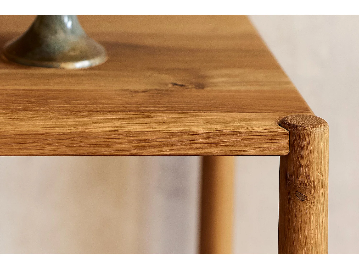 POLA - Table de nuit en coeur de hêtre, huilé naturel