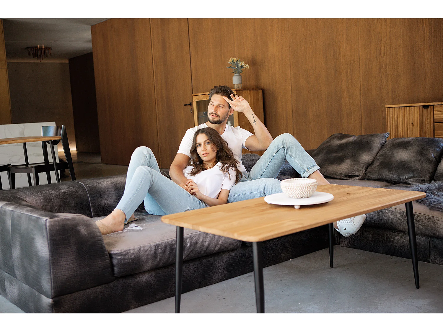 KULA - Couchtisch aus Wileiche, naturgeölt 60x110