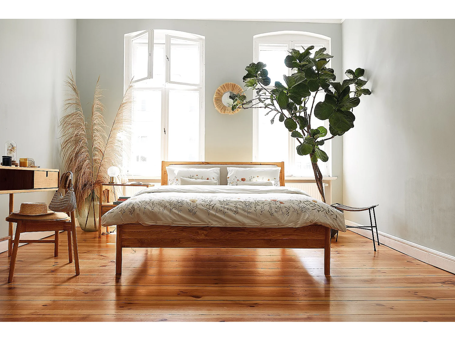 POLA - Bett mit Polsterkopfteil 100 x 200 aus Wildeiche naturgeölt