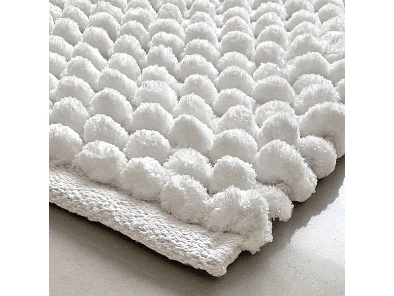 Lot 2 tapis de salle de bain 40 x 60 cm pompon blanc - MARIE
