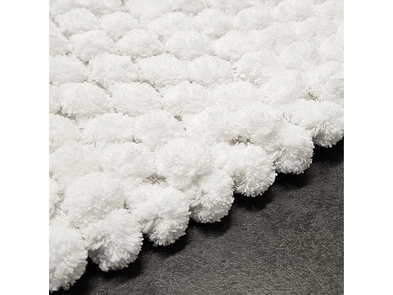 Tapis de salle de bain 40 x 60 cm mini pompon blanc - MARIE